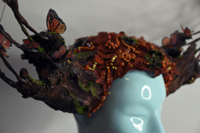 Butterfly tree headdress - Image 6