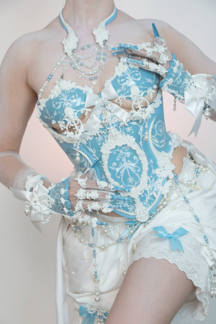 Rococo porcelain corset white/ blue - candy makeup artist